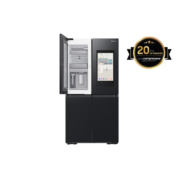 Frigorifero 4 Porte Samsung Family Hub™ AI con …